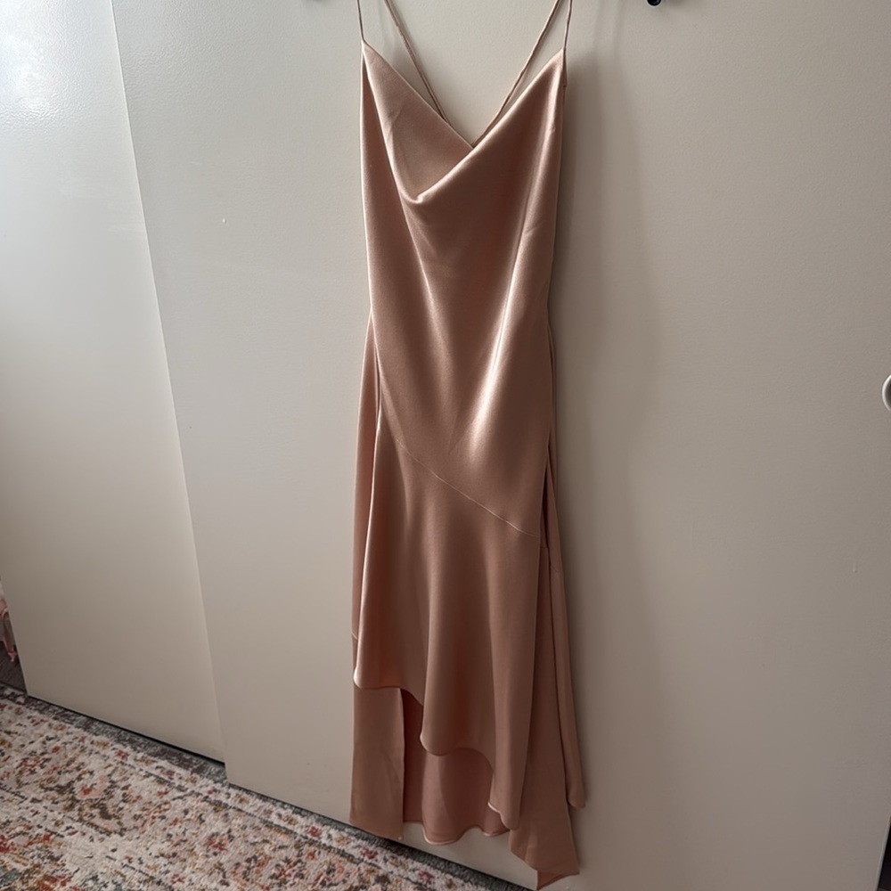 Alice + Olivia
Women’s Harmony Satin Asymmetric Midi-Dress